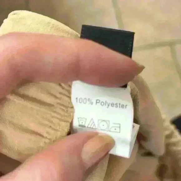 SHEIN nude lounge outfit. Classic look, size Large. Never Worn- new in bag. - Picture 5 of 5